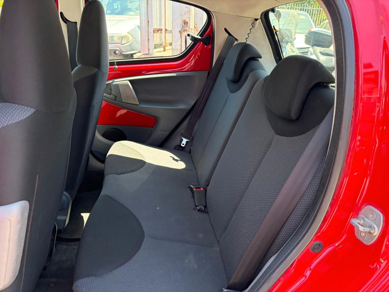 Toyota Aygo 1.0 12V VVT-i 5 porte