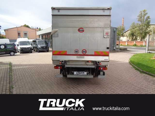 Mitsubishi Canter IV 7.5 TF E6 2016 - canter 7.5 TF C 18AMT/47 new cab Comf. Euro VI