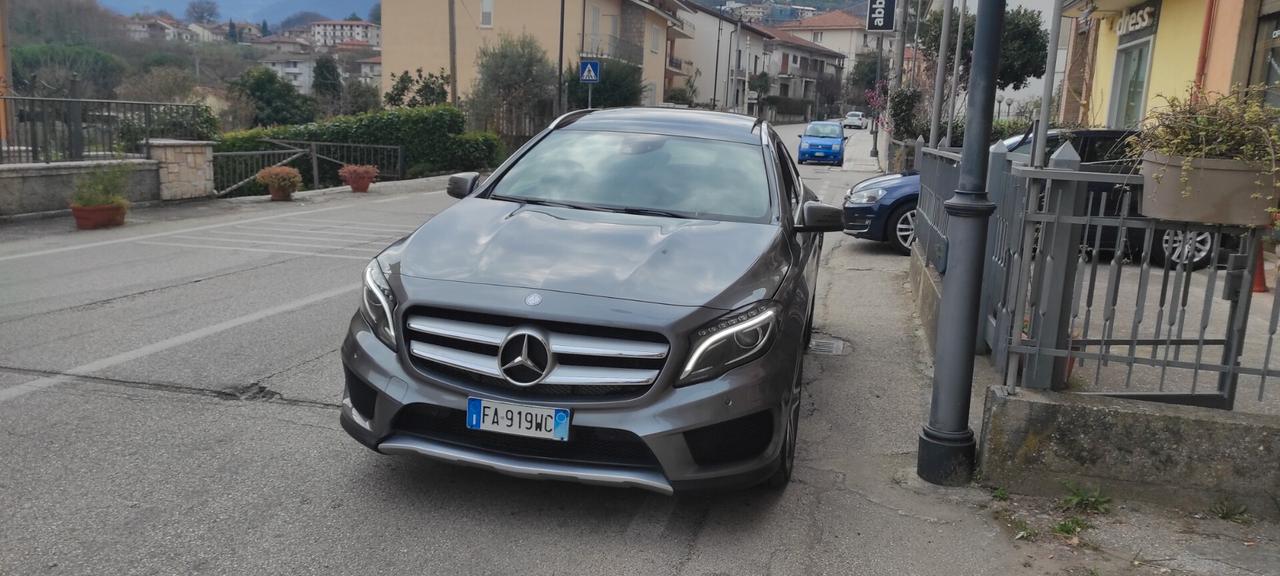 Mercedes-benz GLA 200 d Automatic Premium