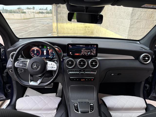 MERCEDES-BENZ GLC 300 de 4Matic Plug-in hybrid Coupé Premium Plus.