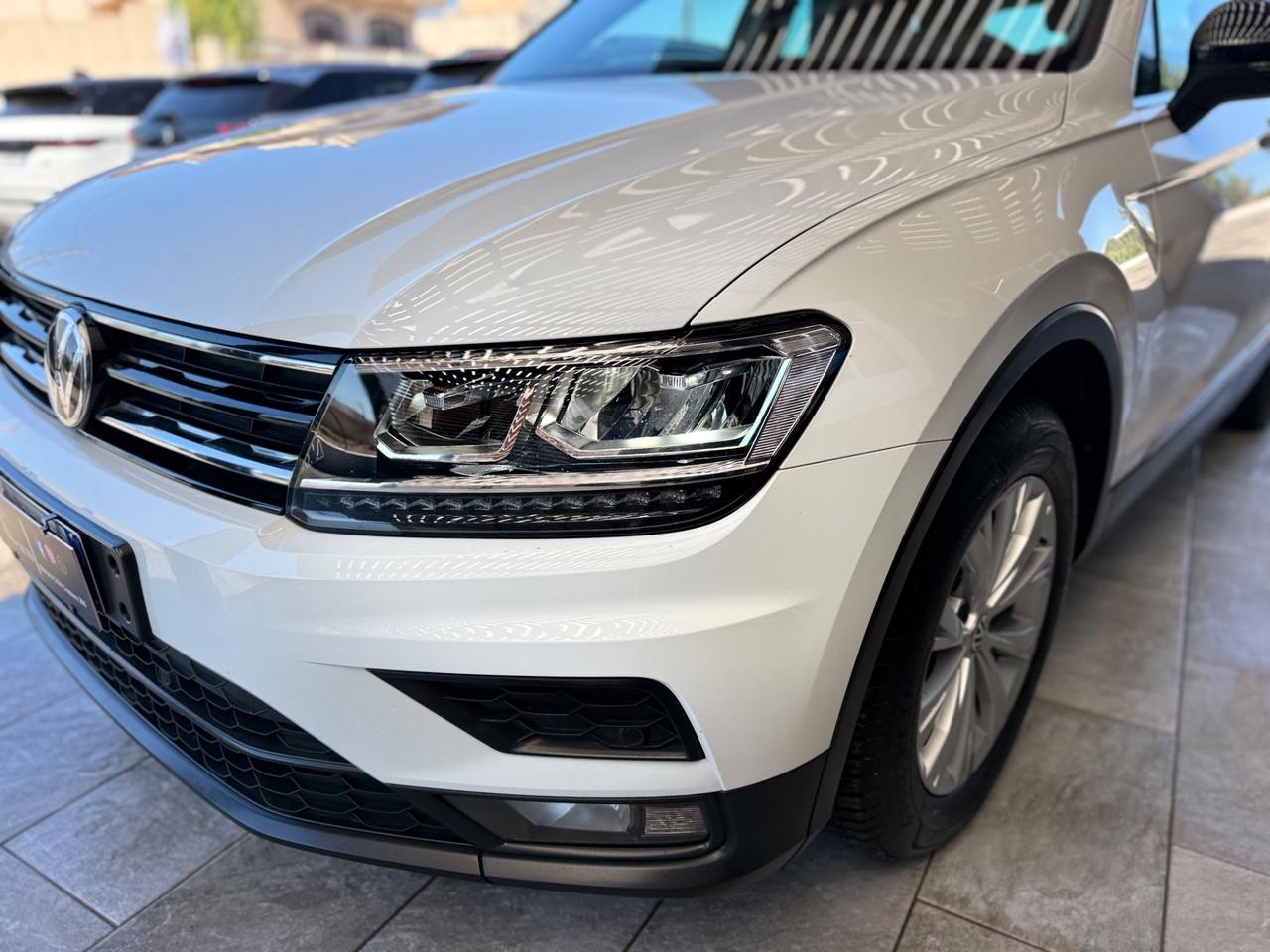 Volkswagen Tiguan 2.0 TDI SCR DSG Business BlueMotion Technology