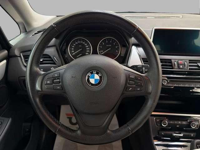 BMW 216 i Active Tourer Advantage