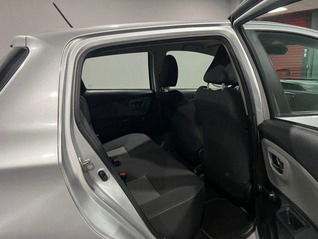TOYOTA Yaris 1.0 5 porte Active