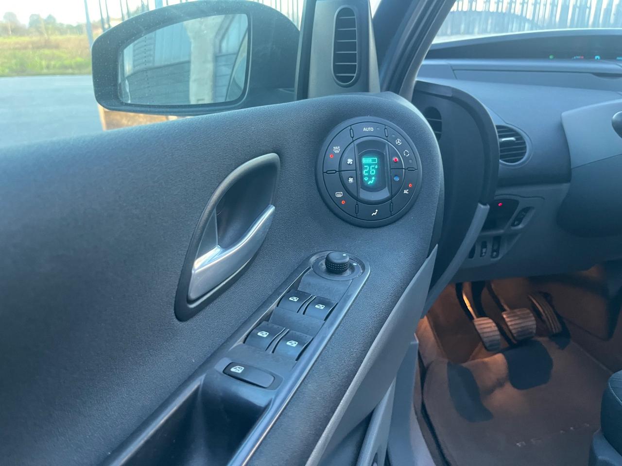 Renault Espace Grand 2.0 dCi 150CV Luxe