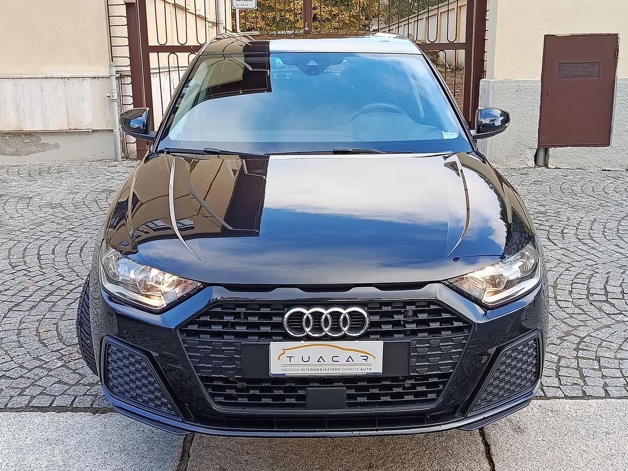 Audi A1 1.0 TSFI Sportback #7554