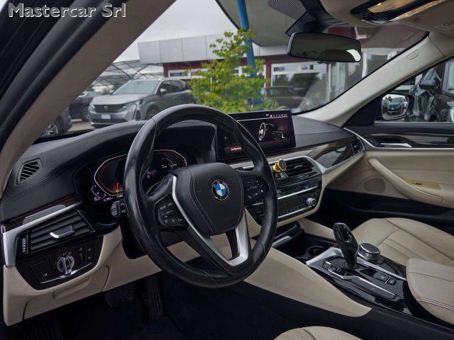 BMW 540 LCI 540d mhev 48V xdrive Luxury auto - GG154PZ