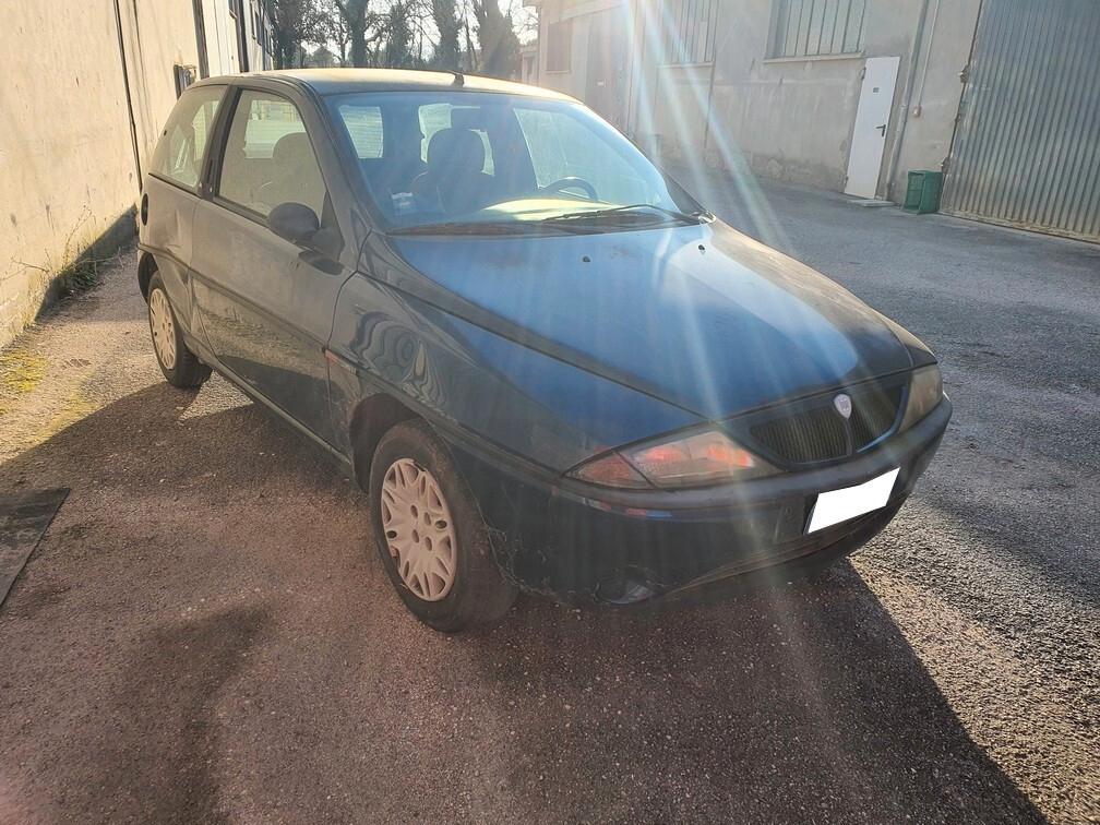 Lancia Y 1.1i cat Elefantino Blu