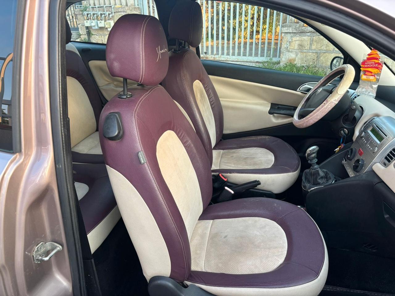 Lancia Ypsilon 1.4 Platino Ecochic GPL