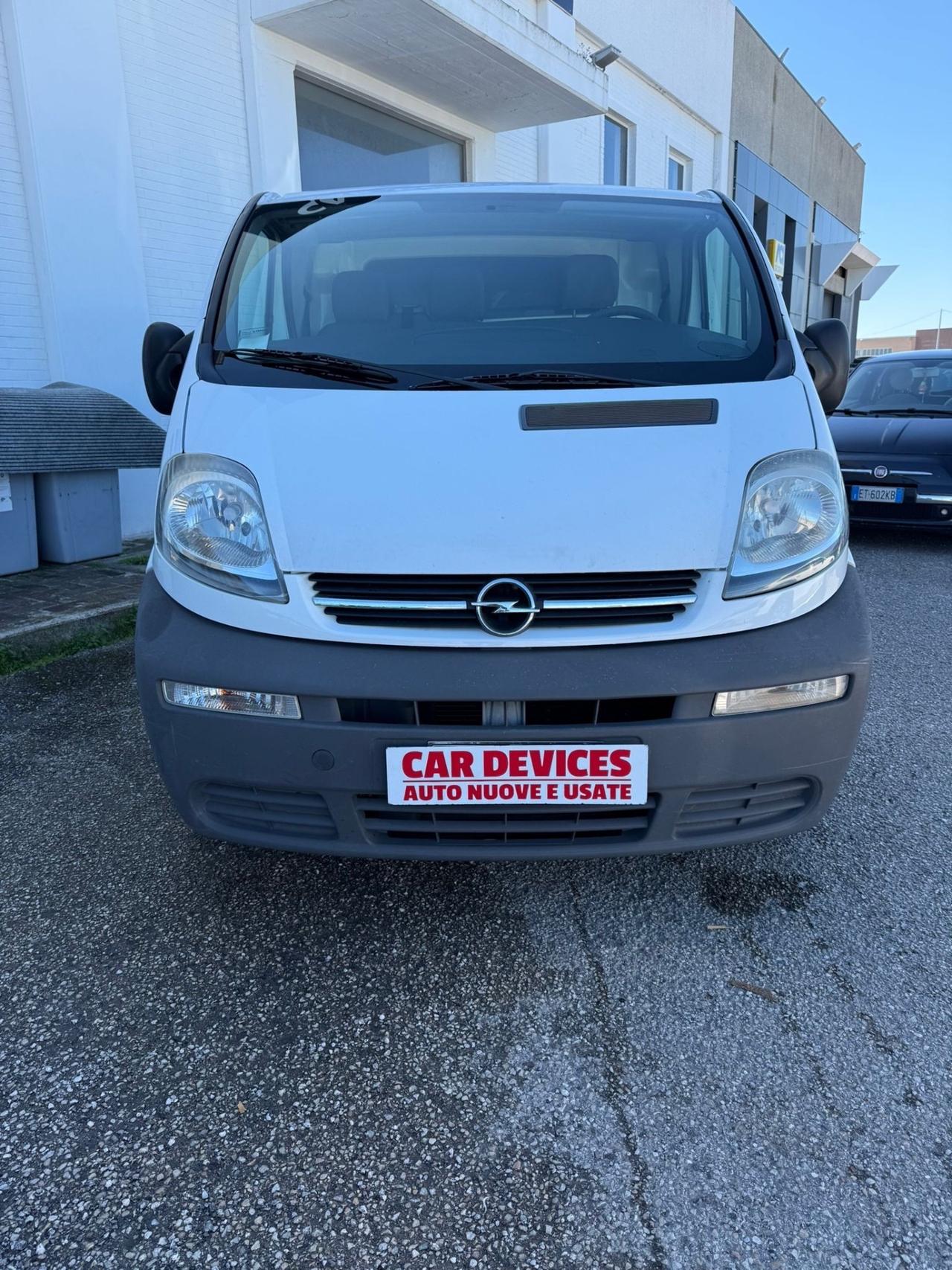 Opel Vivaro 27 1.9 -AUTOCARRO 3 POSTI