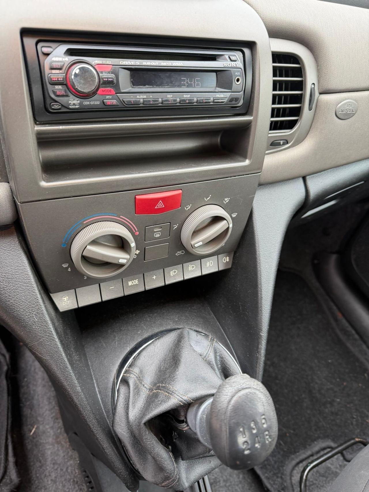 LANCIA YPSILON 1.2 BENZINA NEOPATENTATI