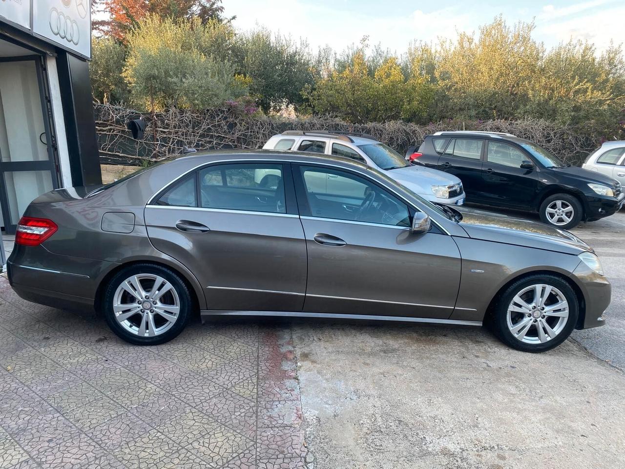 Mercedes-benz E 250 CDI BlueEFFICIENCY Avantgarde