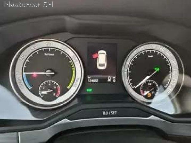 SKODA Superb Wagon Wagon iV 1.4 tsi phev Style dsg -GE476CM