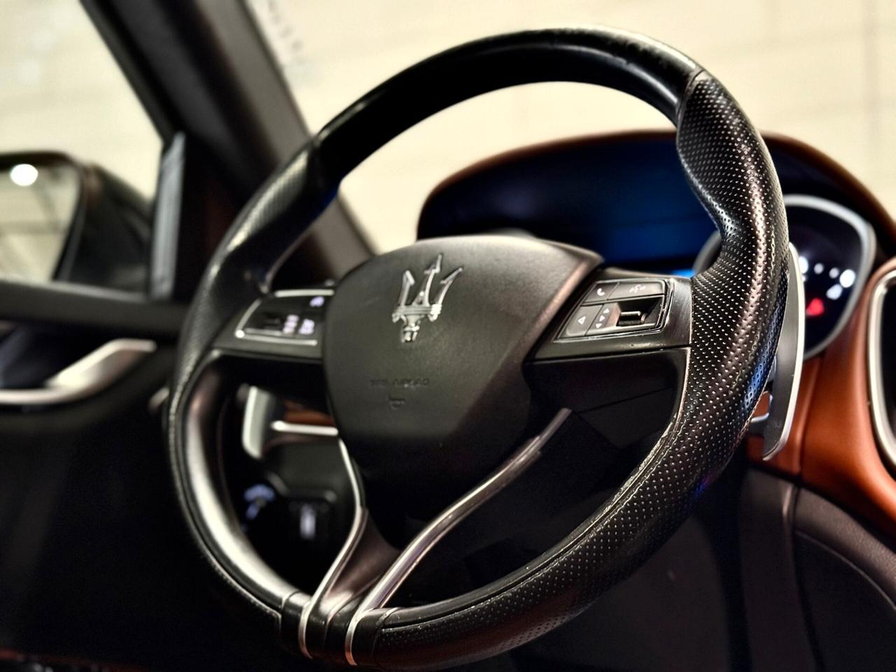 Maserati Ghibli V6 Diesel 275 CV Gransport