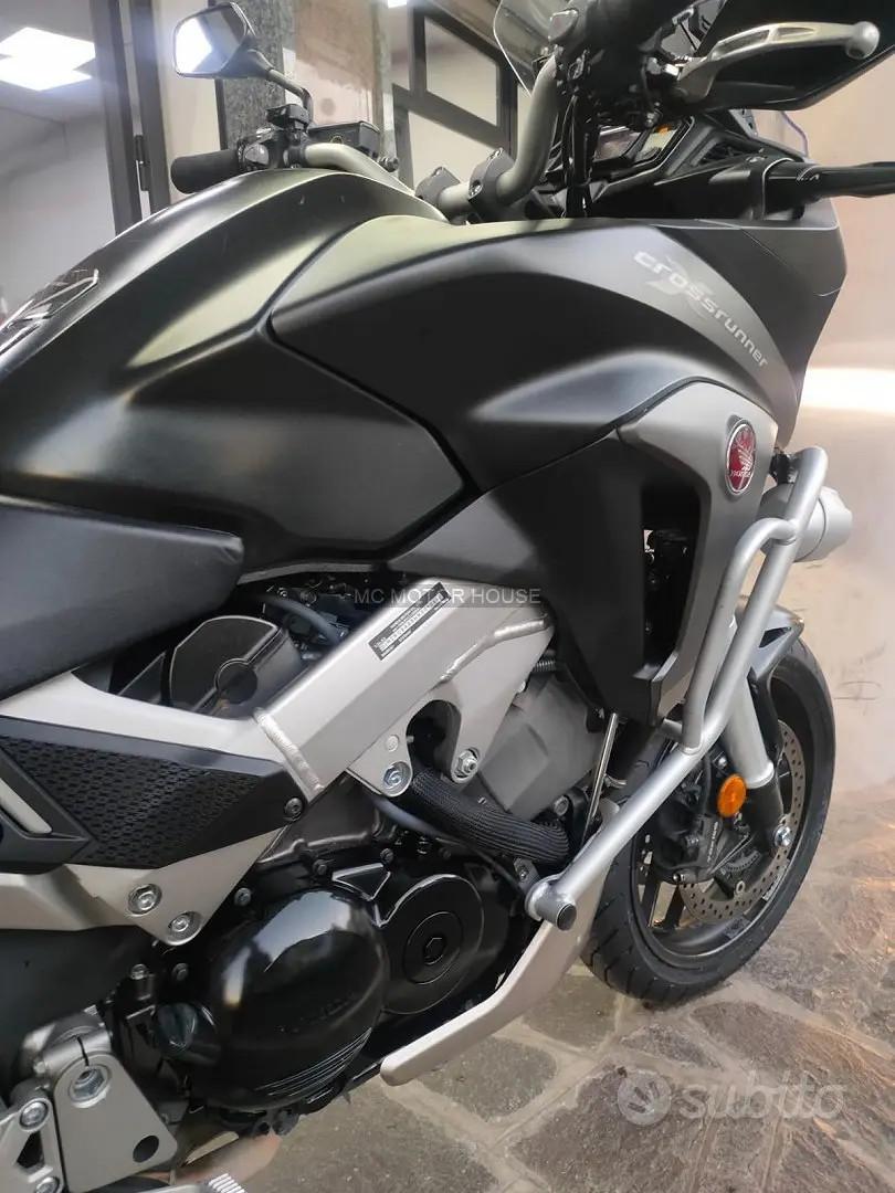 Honda cross runner 800 +0maggi0 casco+rate+permute