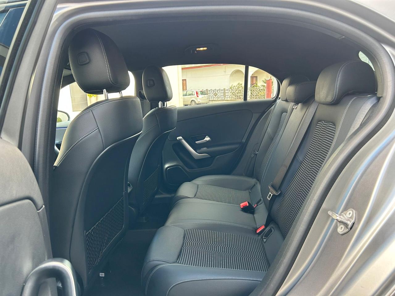 Mercedes-benz A 200d SPORT NIGHT EDIT. OPACA-2021