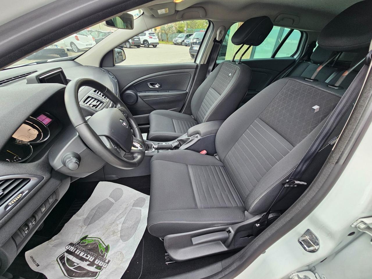 Renault Megane 1.5 dCi 110CV SporTour Limited