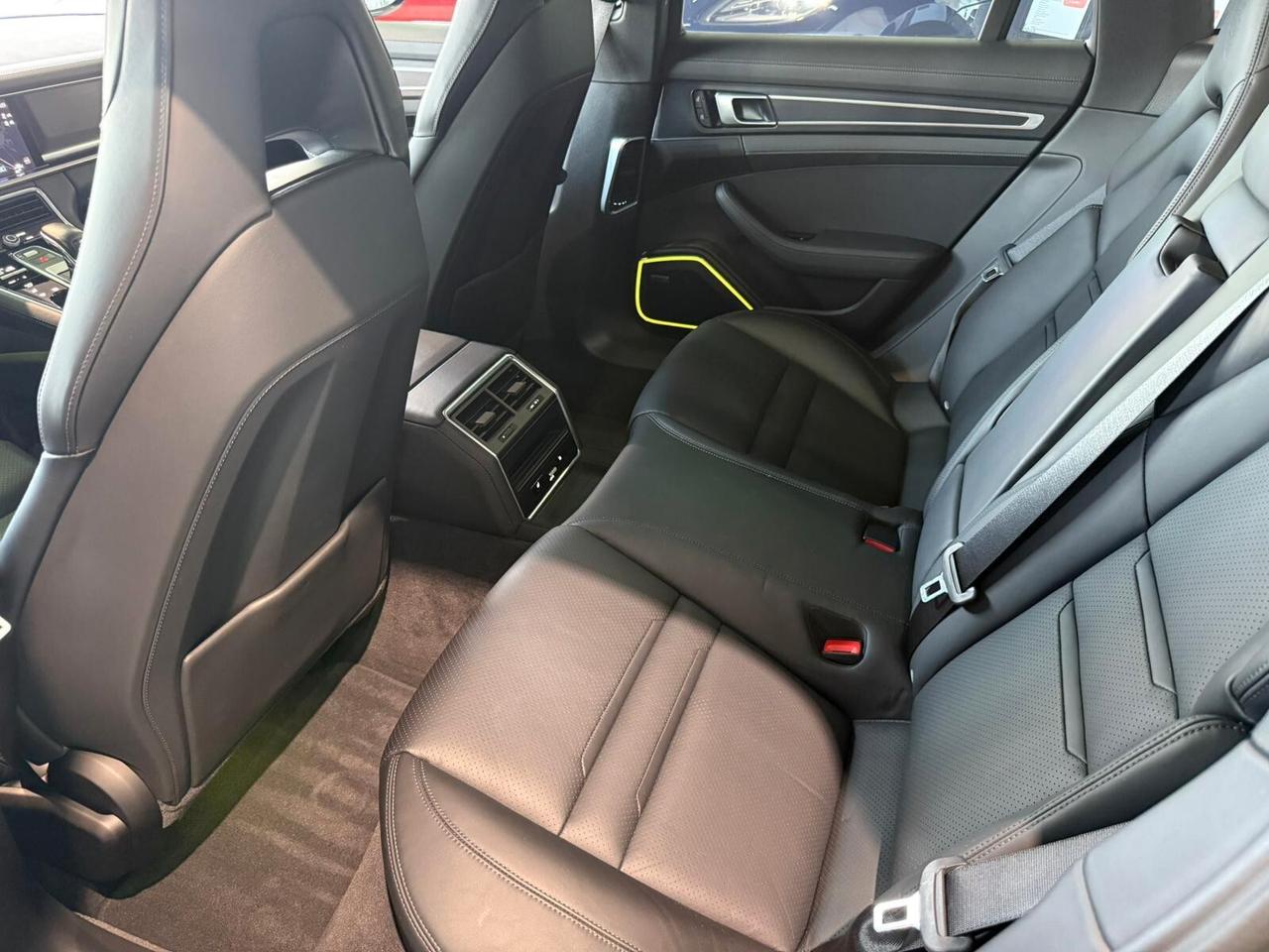 Porsche Panamera 2.9 4 E-Hybrid Sport Turismo Platinum Edition