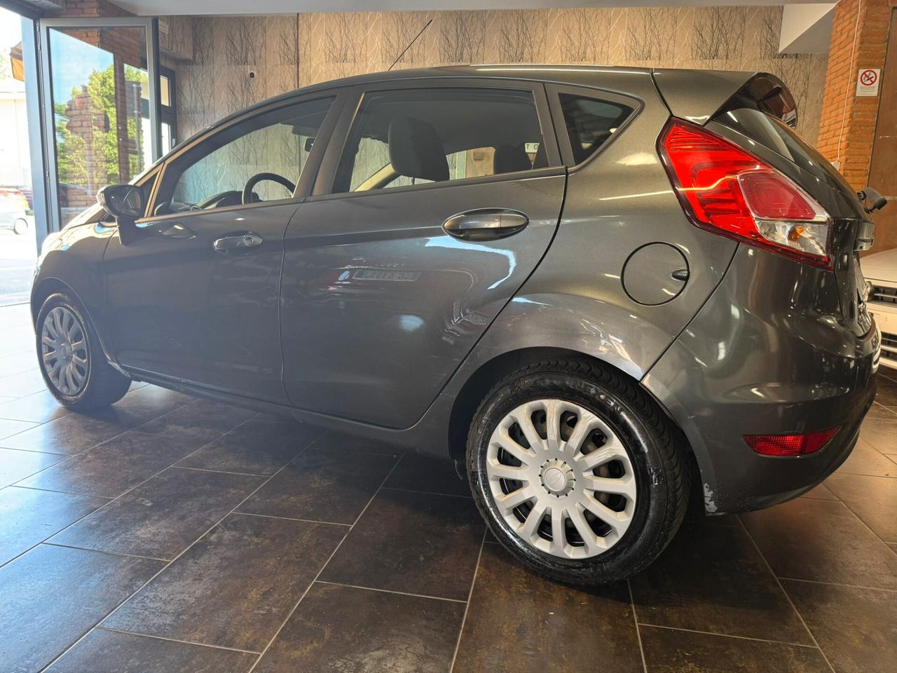 Ford Fiesta 1.5 TDCi 75CV 5 porte ST-Line