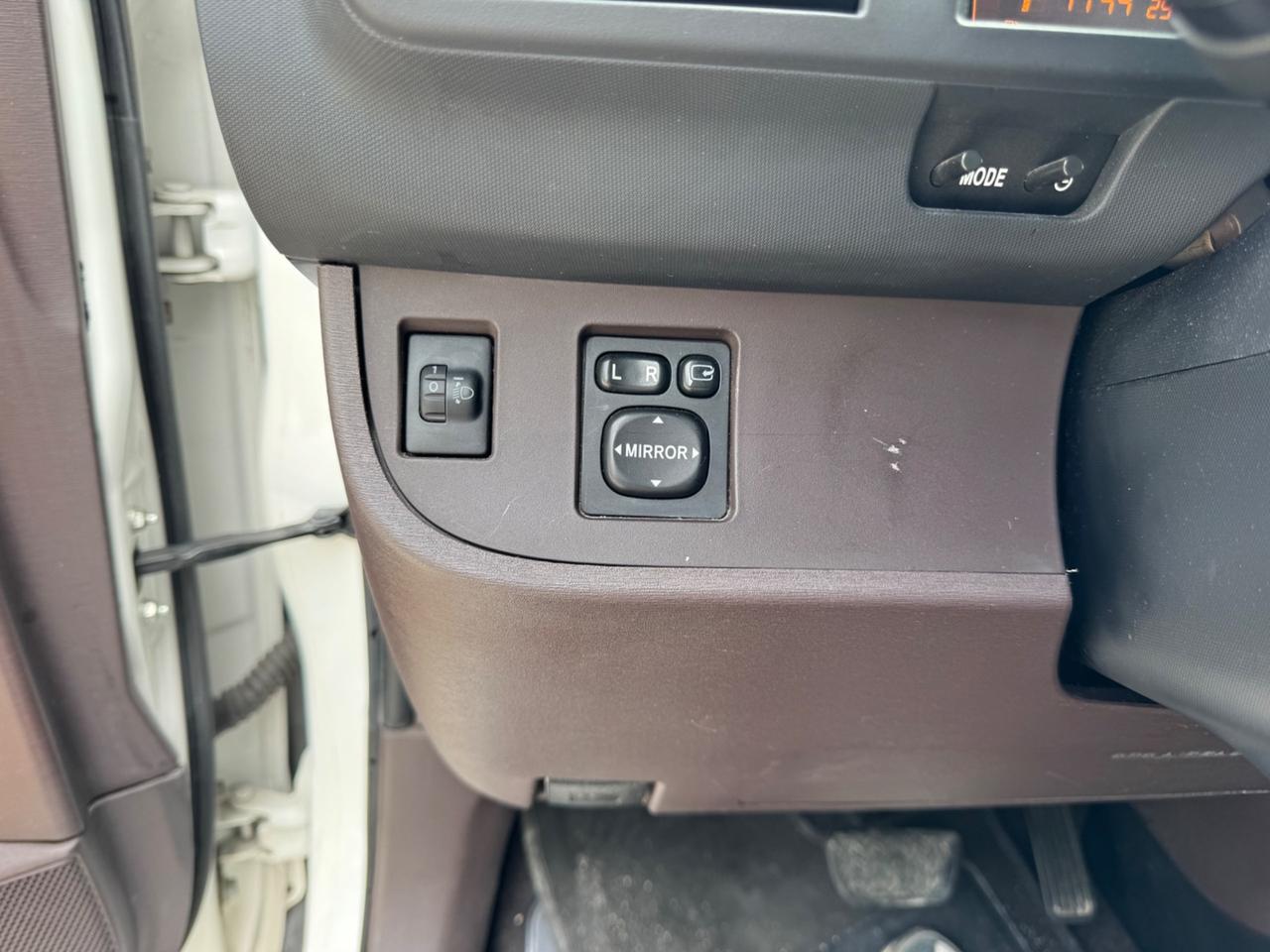 Toyota iQ 1.3 Executive