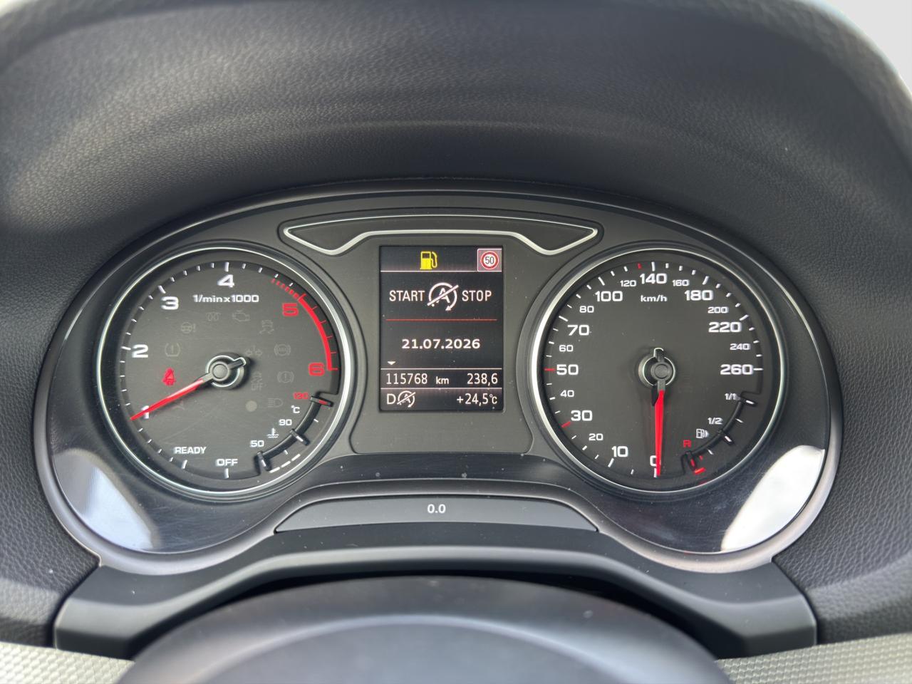 AUDI Q2 2.0 TDI quattro S tronic Business