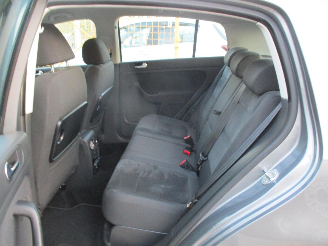 Volkswagen Golf Plus 1.6 TDI DPF Highline