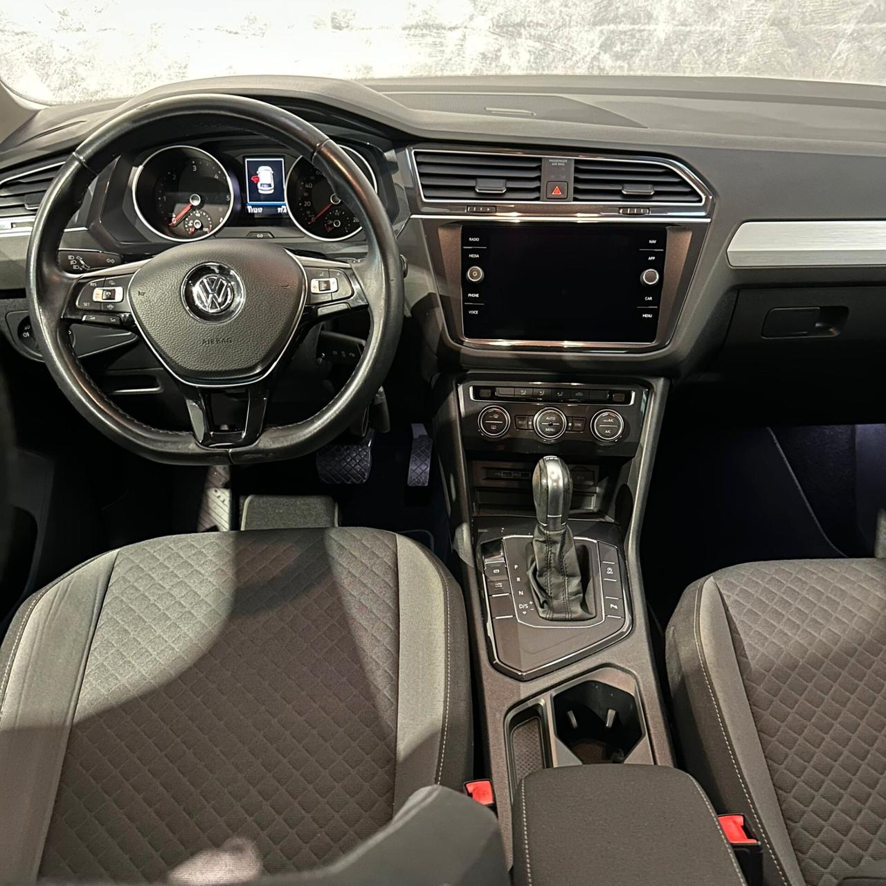 Volkswagen Tiguan 2.0 TDI SCR DSG Sport BlueMotion Technology