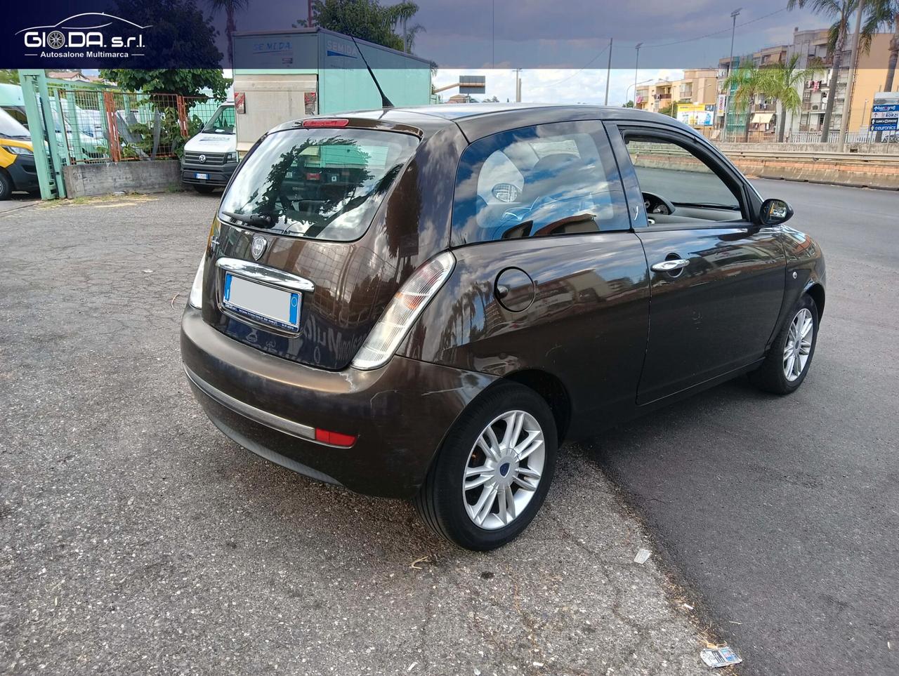 Lancia Ypsilon 1.2 Argento
