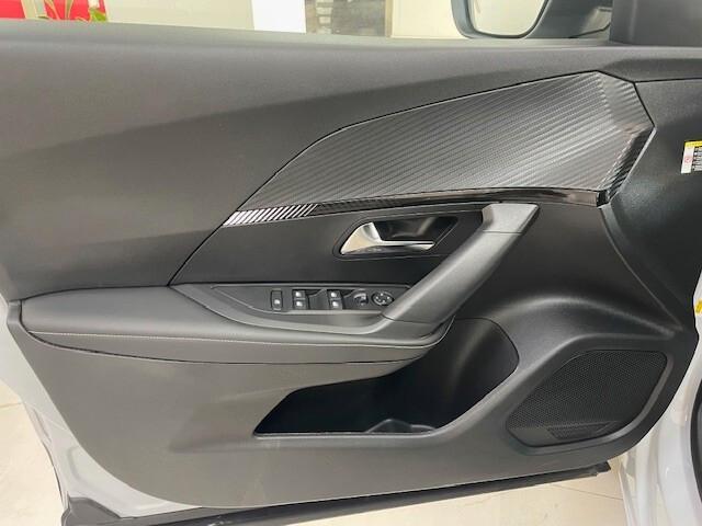 Peugeot 2008 PureTech 130CV S&S EAT8 Allure