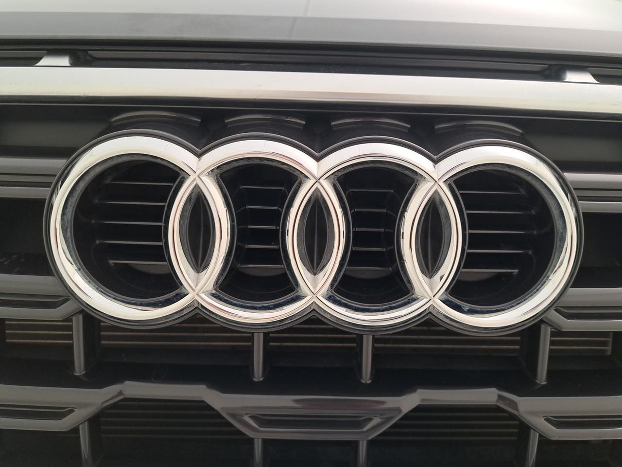 Audi Q2 35 2.0 tdi s line edition s-tronic