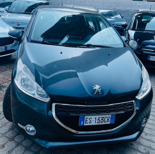 Peugeot 208 1.2 VTi 82 CV 5 porte Allure