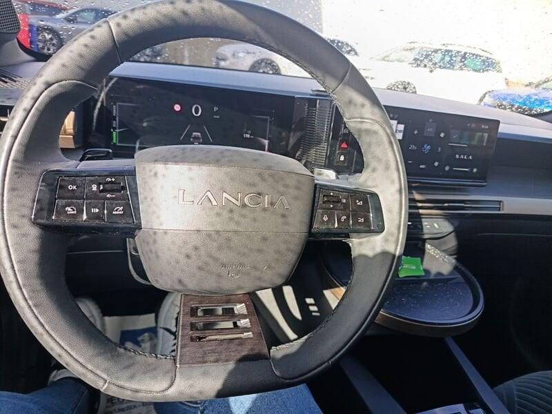 Lancia Ypsilon IV 2024 1.2 mhev 110cv e-dct