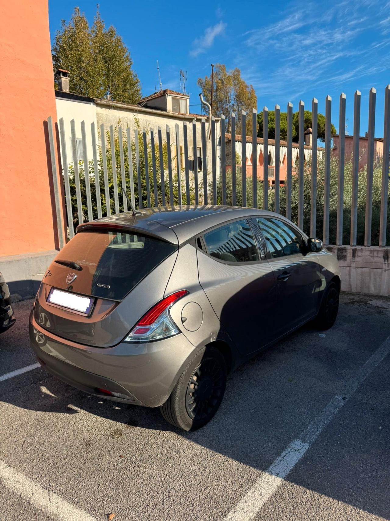 Lancia Ypsilon