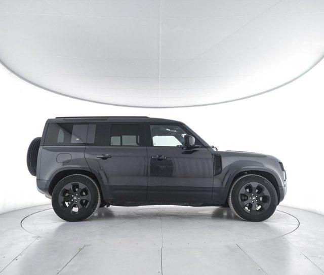 LAND ROVER Defender 110 3.0d i6 mhev SE awd 200cv auto - AUTOCARRO N1