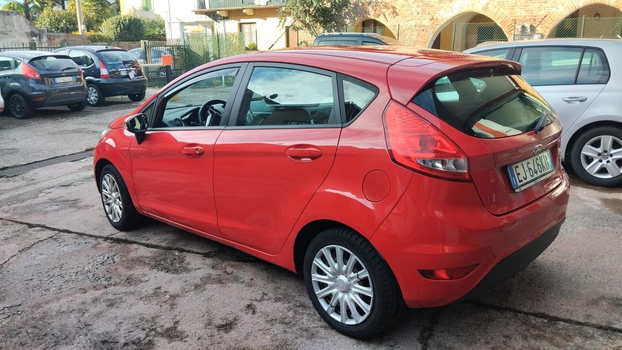 Ford Fiesta Ikon 1.2 60CV 5 porte BenzGPL