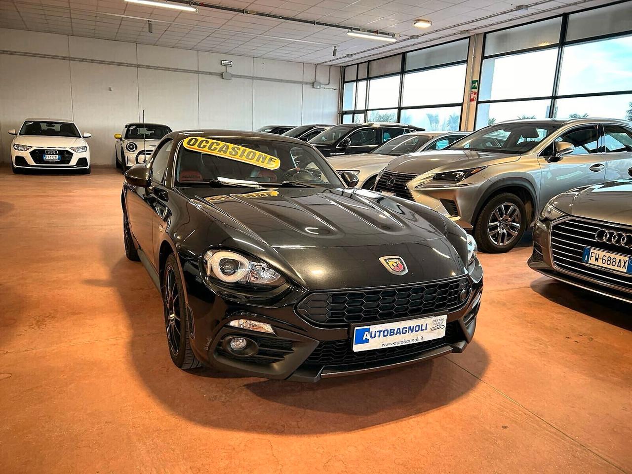 Abarth 124 Spider GT 1.4 Turbo MultiAir 70th CARBONIO Edizione