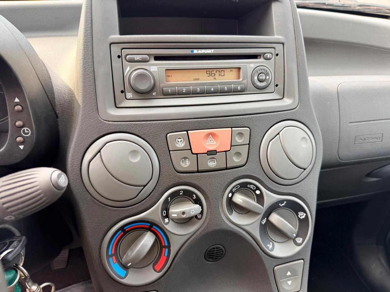Fiat Panda 1.2 FIRE 84.000km DISTRIBUZIONE APPENA FATTA