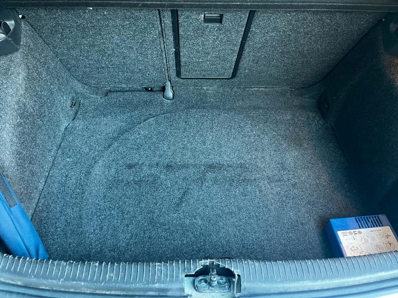 Volkswagen Golf Business 1.6 TDI 5p. Highline