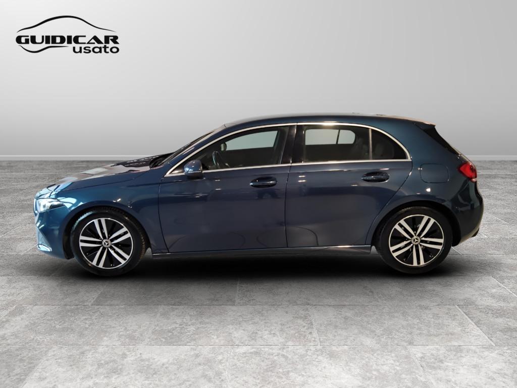 Mercedes-Benz Classe A - W177 2018 - A 180 d Sport auto