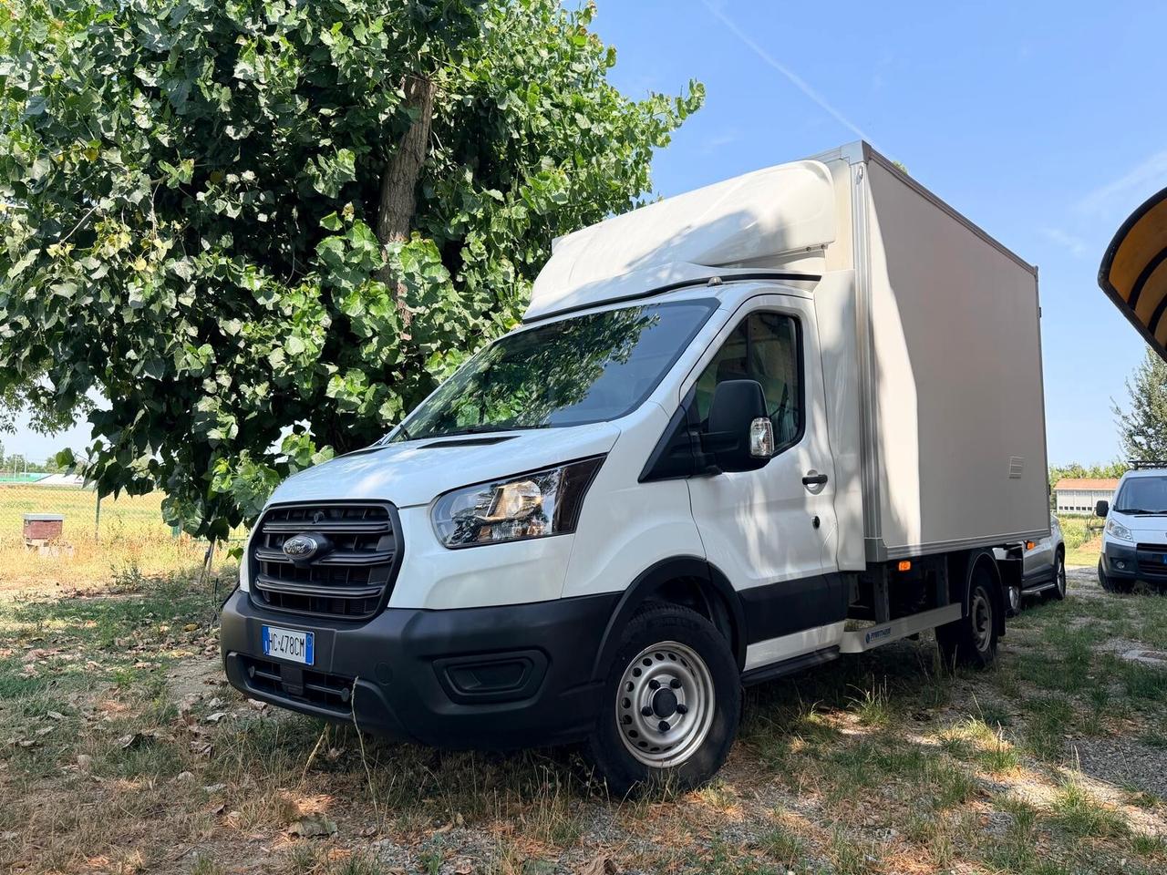 Ford Transit 2.0 TDCi 131 CV Box in Alluminio – 2022 – Solo 3.247 km