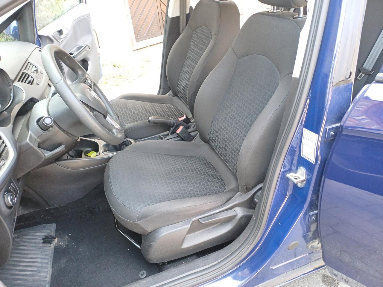 Opel Corsa 1.4 90CV GPL Tech 5 porte n-Joy