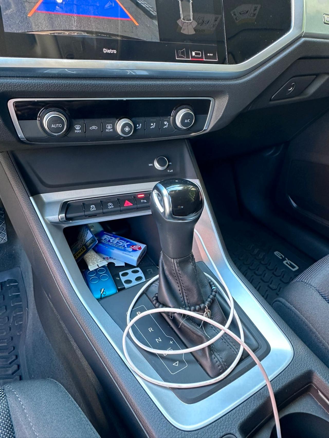 Audi Q3 35 TDI S tronic line edition -PARI AL NUOVO-
