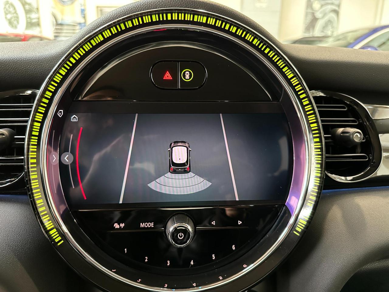 Mini Cooper SE Classic Full Electric Auto - Navi - Pack Luci - Carplay