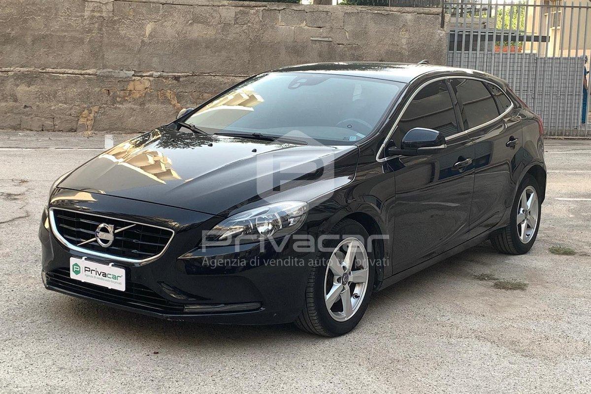 VOLVO V40 D2 1.6 Kinetic