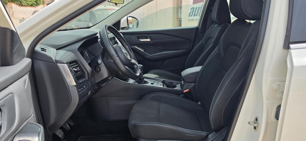 Nissan Qashqai MHEV 140 CV Business