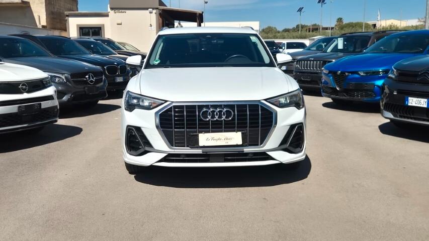 Audi Q3 35 TDI S tronic line - 2020