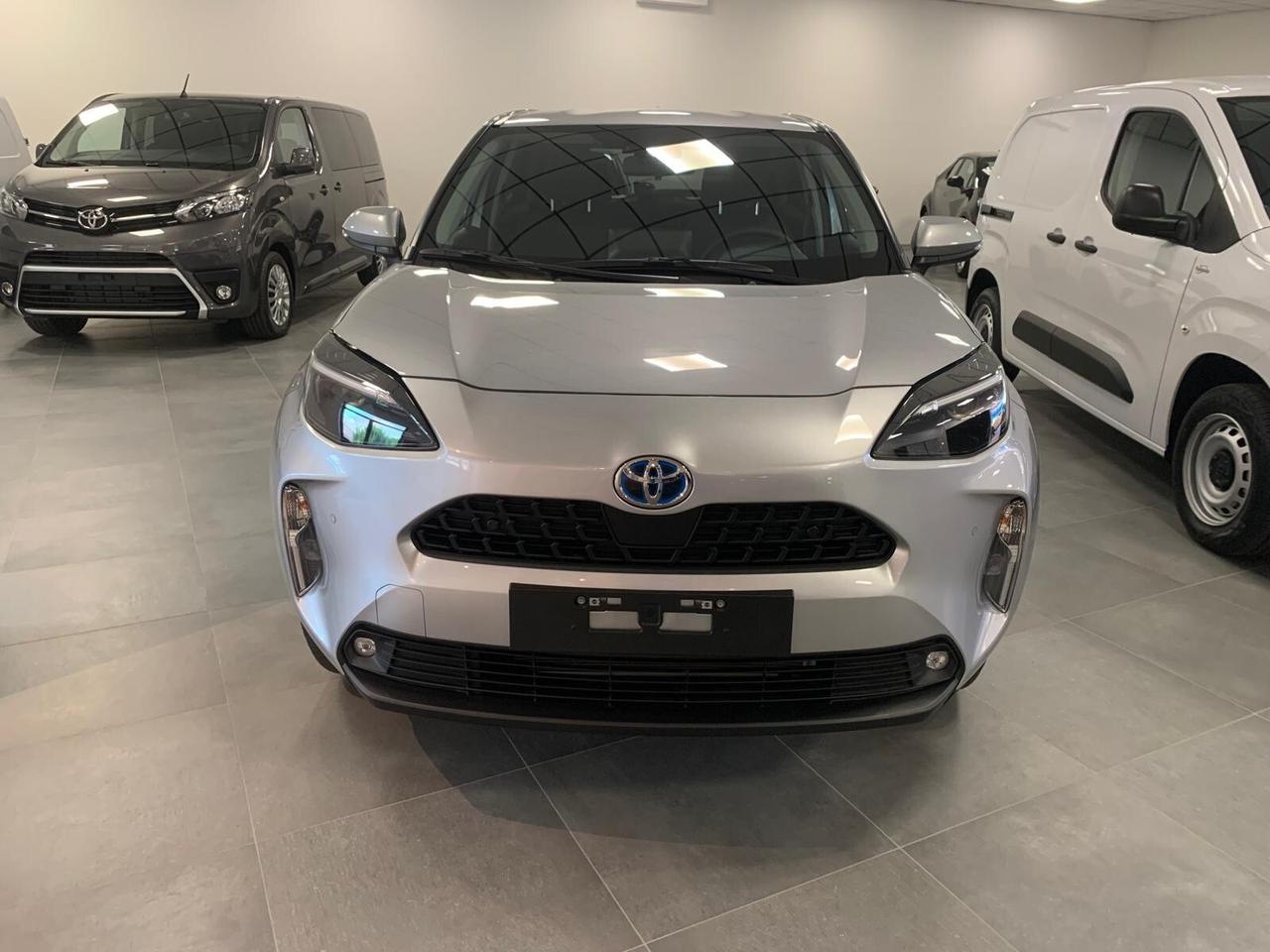 Toyota Yaris Cross 1.5 Hybrid 5p. E-CVT Business