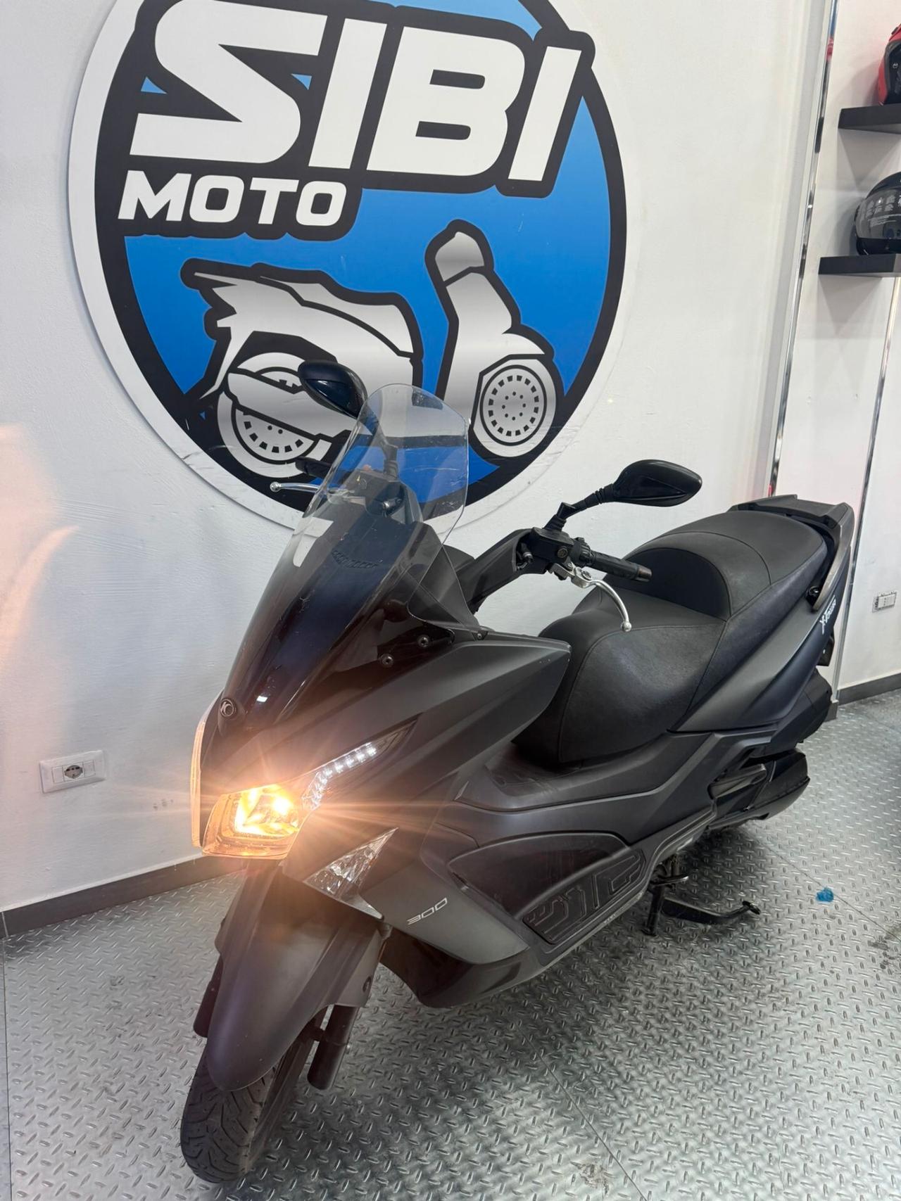 KYMCO X-TOWN 300