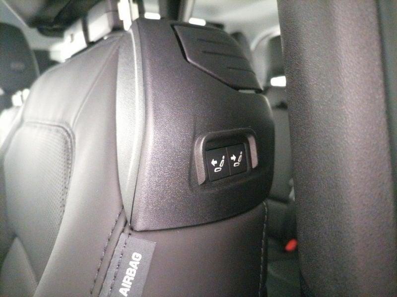 Land Rover Defender 90 3.0d i6 mhev X-Dynamic SE awd 200cv auto