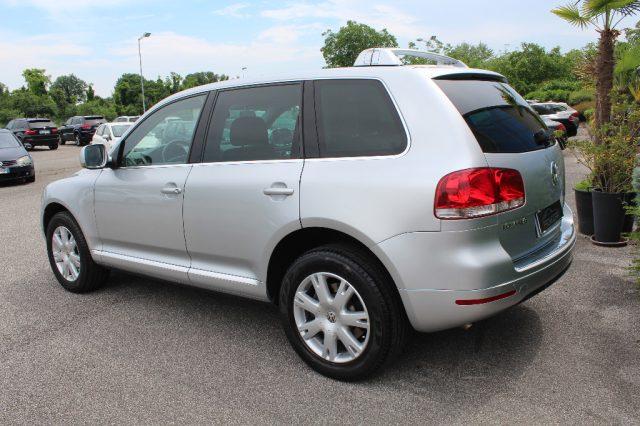 VOLKSWAGEN Touareg 3.0 V6 TDI DPF TIPTRONIC *TAGLIANDATA*