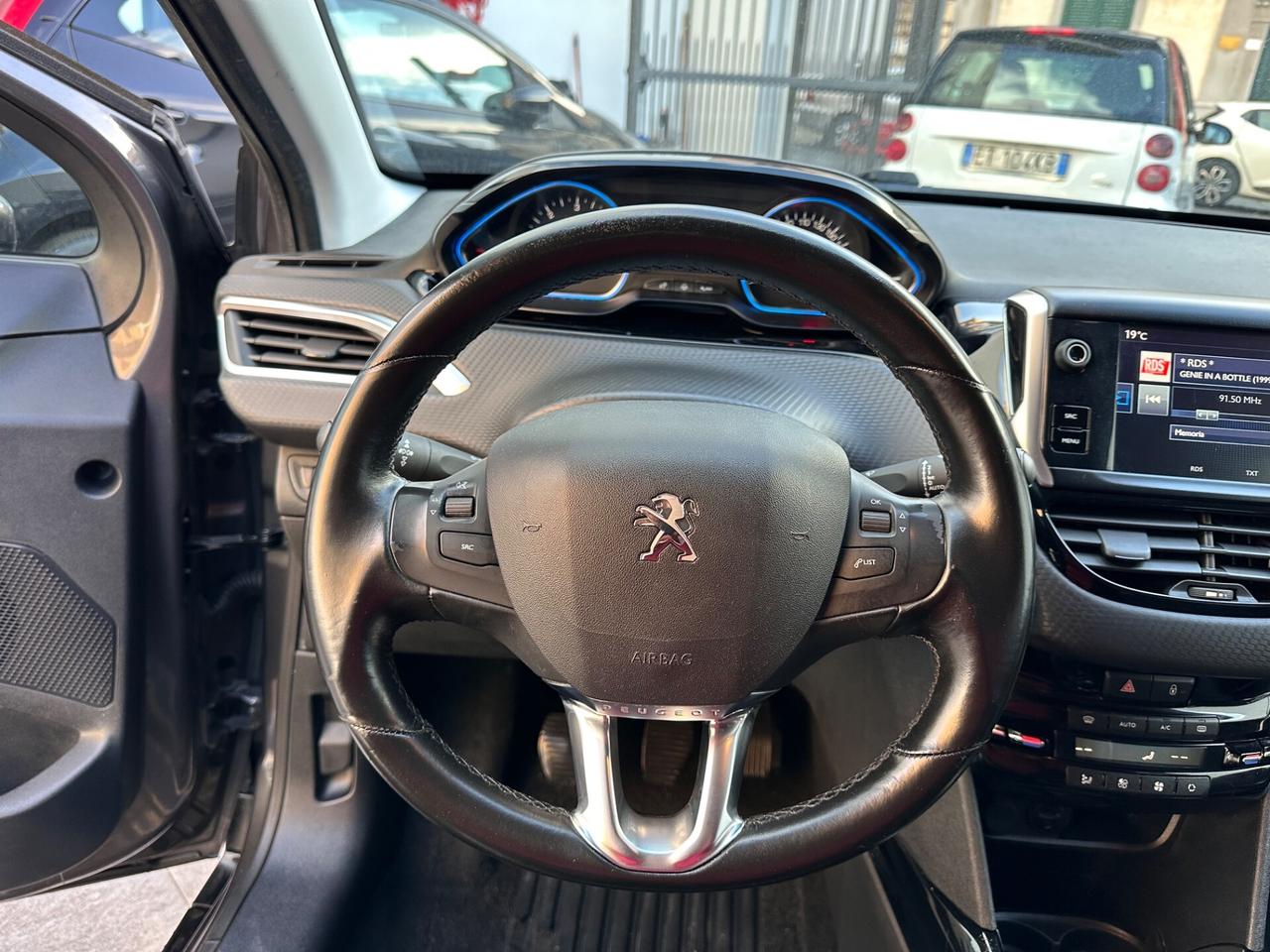 Peugeot 2008 BlueHDi 120 S&S Allure